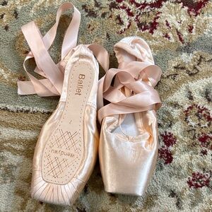 Women's Satin Ballet Pointe Shoes